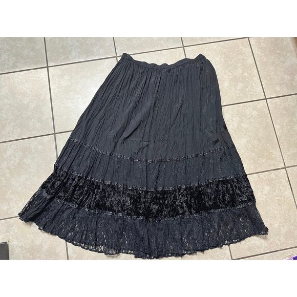 Whimsigoth Romantic Velvet Lace Skirt Women XL Black Witchy Y2K Dark Fairy VTG - Picture 3 of 10